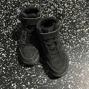 Nike Kids Black Sneakers